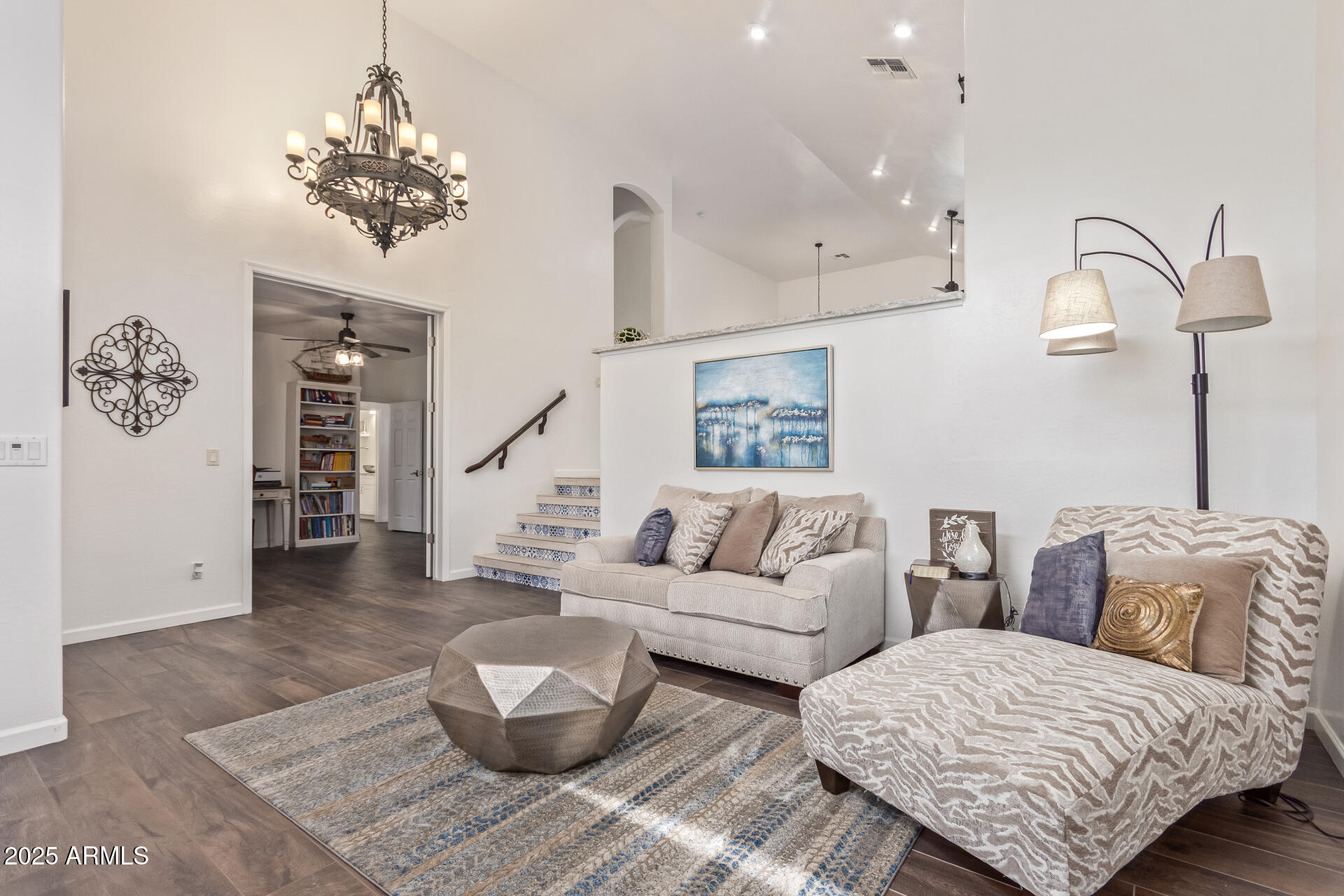 2140 South Drexel Mesa, AZ 85209 - Photo 4 of 45 11-Drexel