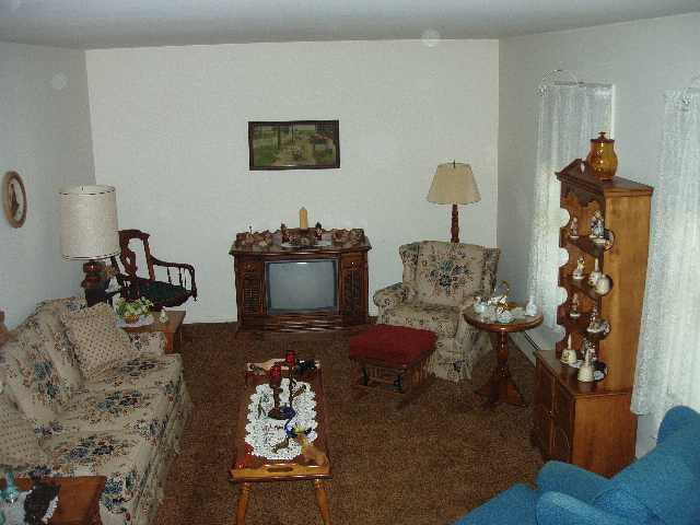 889 South Schodack Road Castleton-on-Hudson, NY 12033 - Photo 5 of 12 Photo 5