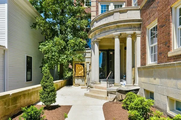 $5,000 | 9 Dana Street, Unit 35, Cambridge, MA 02138