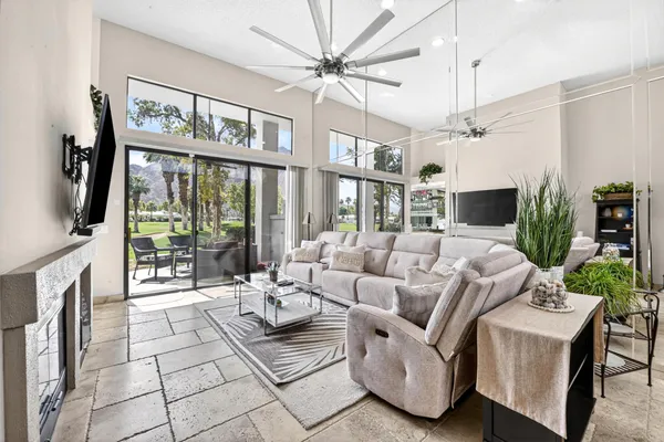 $650,000 | 54467 Shoal Creek, La Quinta, CA 92253