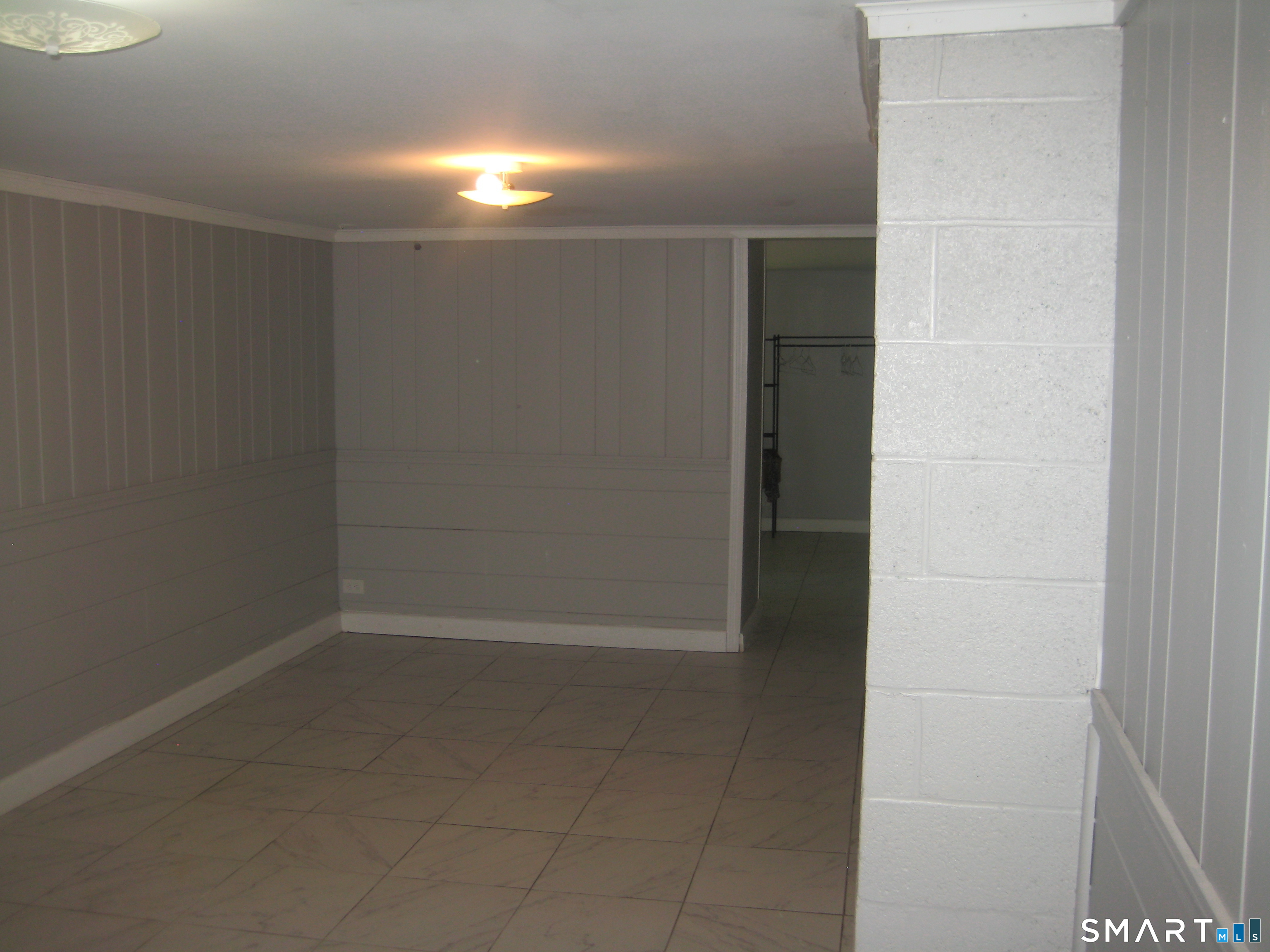 29 Barry Lane Simsbury, CT 06070 - Photo 13 of 20