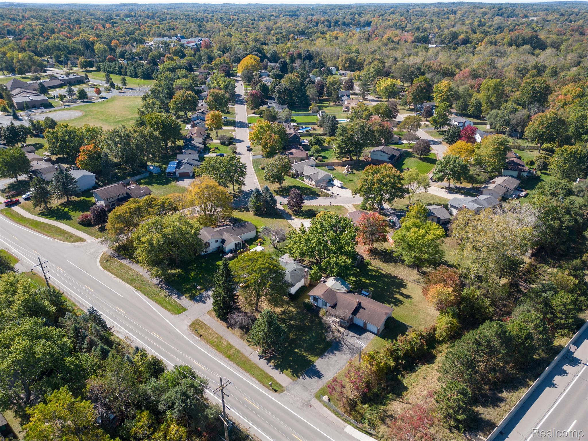 6154 Clarkston Road Clarkston, MI 48346 - Photo 66 of 73 AERIAL