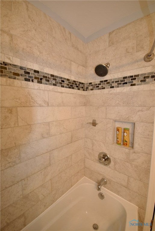 10260 Reitz Road Perrysburg, OH 43551 - Photo 16 of 29 Gallery Image 16