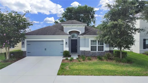 $2,300 | 14066 Finsbury Drive, Spring Hill, FL 34609