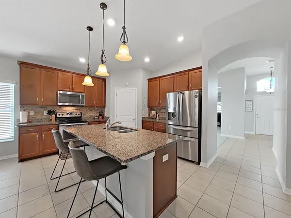 $2,300 | 14066 Finsbury Drive, Spring Hill, FL 34609