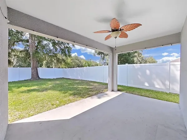 $2,300 | 14066 Finsbury Drive, Spring Hill, FL 34609