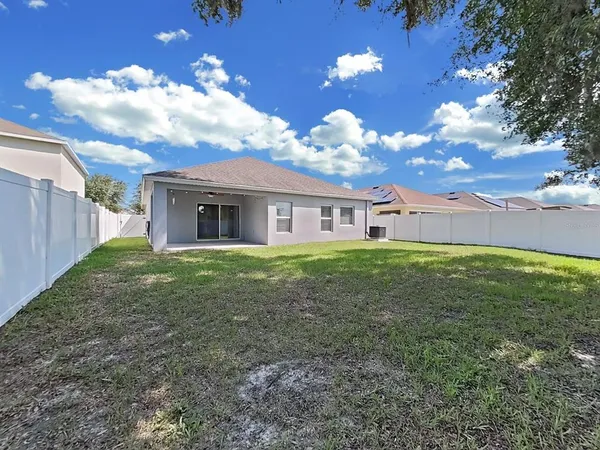 $2,300 | 14066 Finsbury Drive, Spring Hill, FL 34609