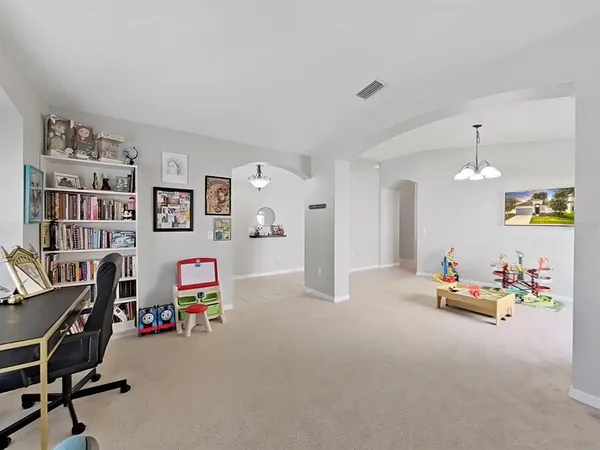 $2,300 | 14066 Finsbury Drive, Spring Hill, FL 34609