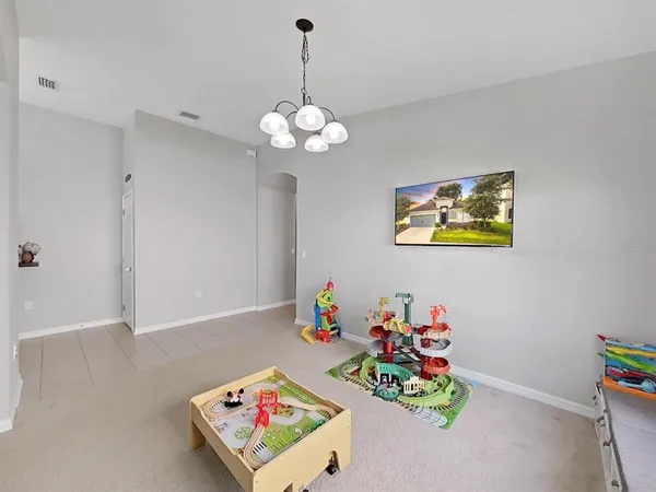 $2,300 | 14066 Finsbury Drive, Spring Hill, FL 34609