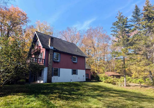 $485,000 | 7 Pine Tree Lane, West Dover, VT 05356