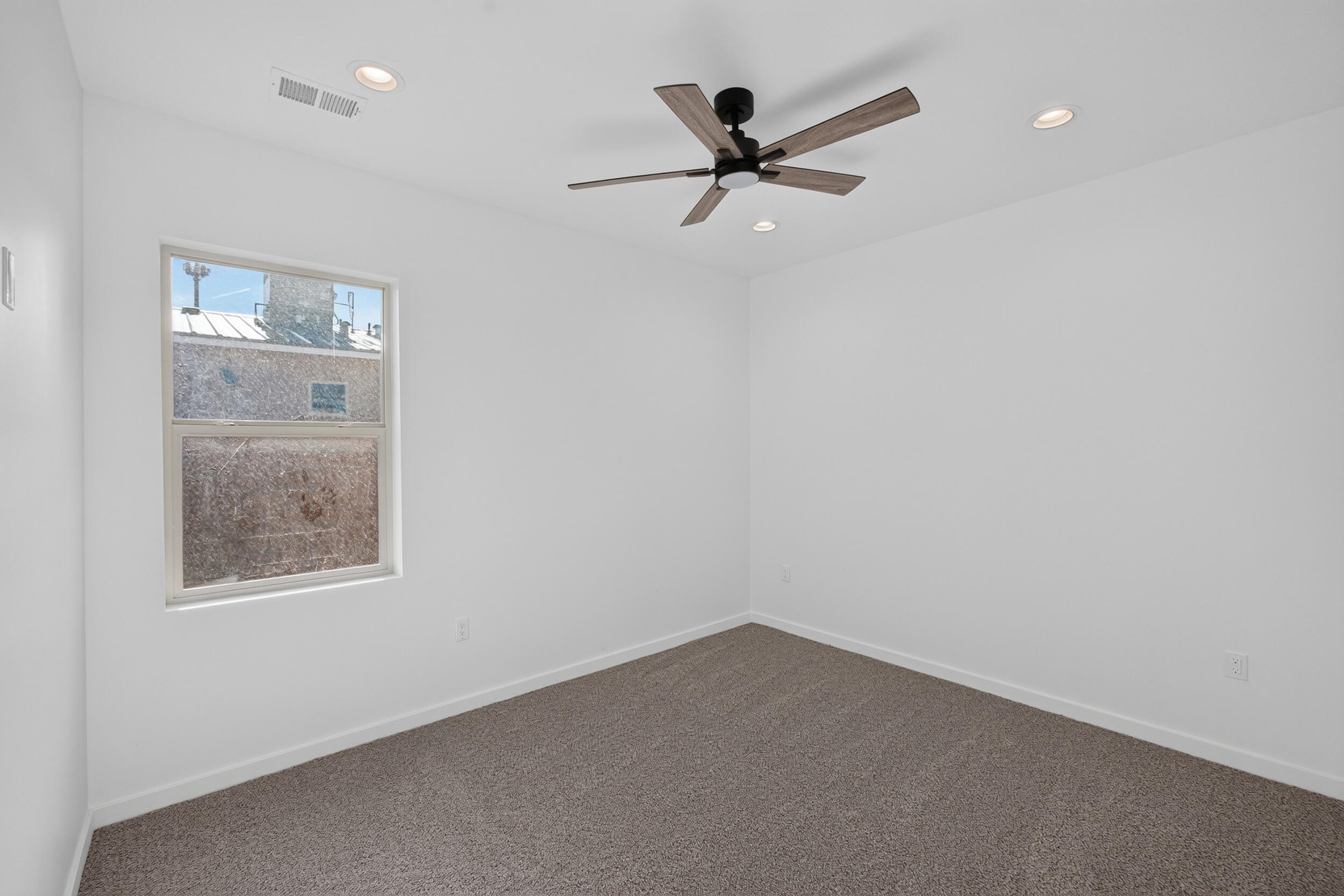 121 9th Avenue Northwest Rio Rancho, NM 87124 - Photo 25 of 34 Gallery Image 25