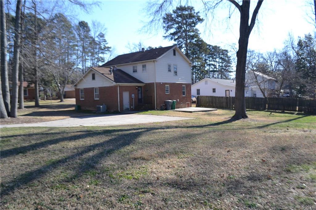 6017 Eastbrook Road Charlotte, NC 28215 - Photo 14 of 15 Gallery Image 14