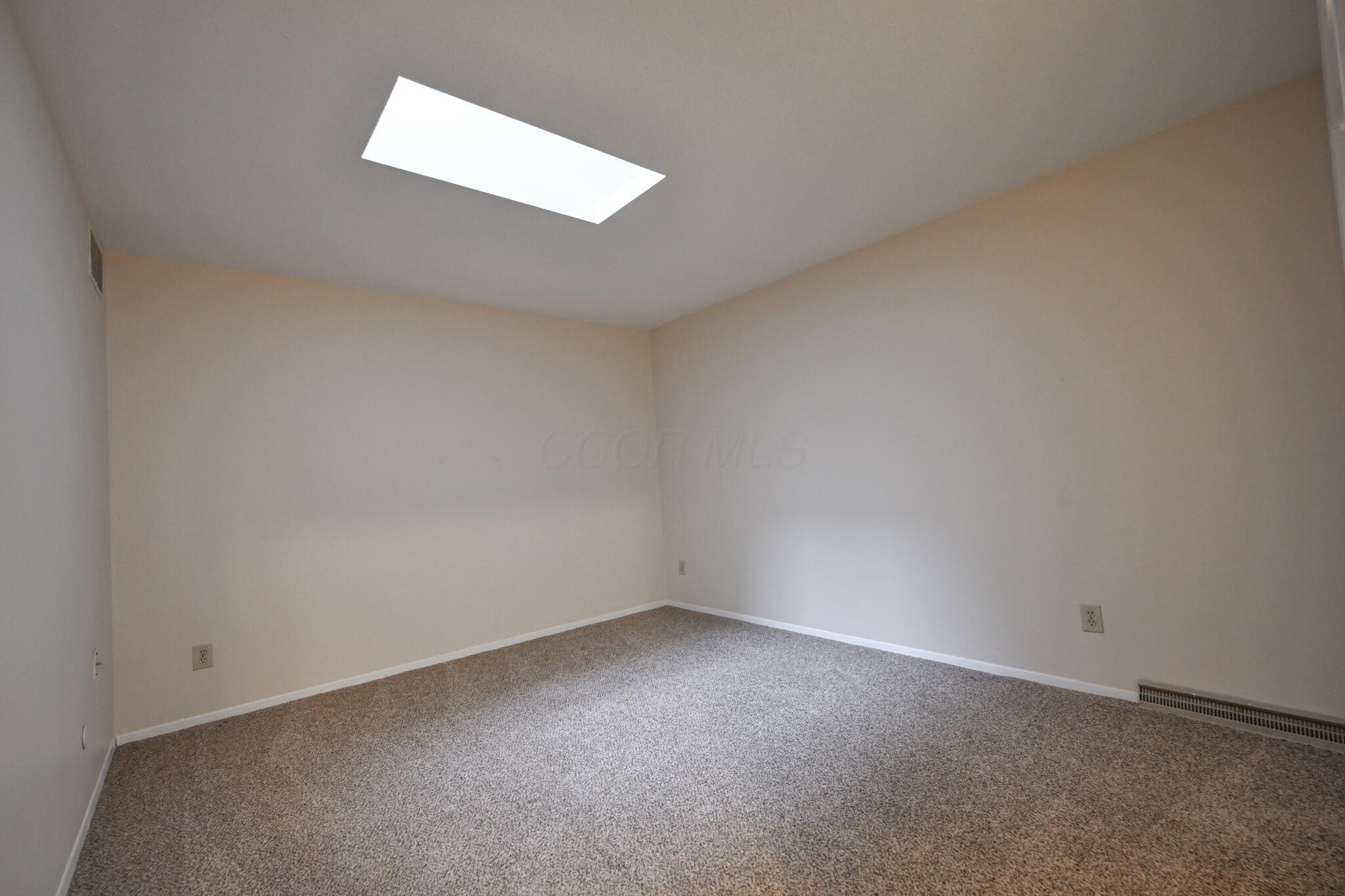 2159 Olympic Street Springfield, OH 45503 - Photo 24 of 37 20251124-2159 Olympic-0024