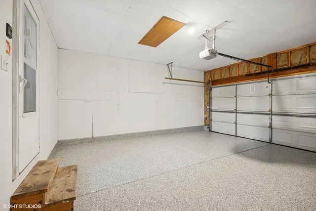 $2,990 | 639 Navajo Street, Round Lake Heights, IL 60073