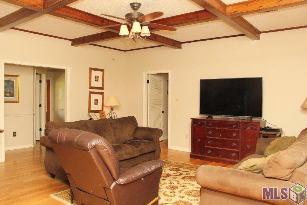 13728 Mary Edith Place Baton Rouge, LA 70809 - Photo 3 of 15 Gallery Image 3