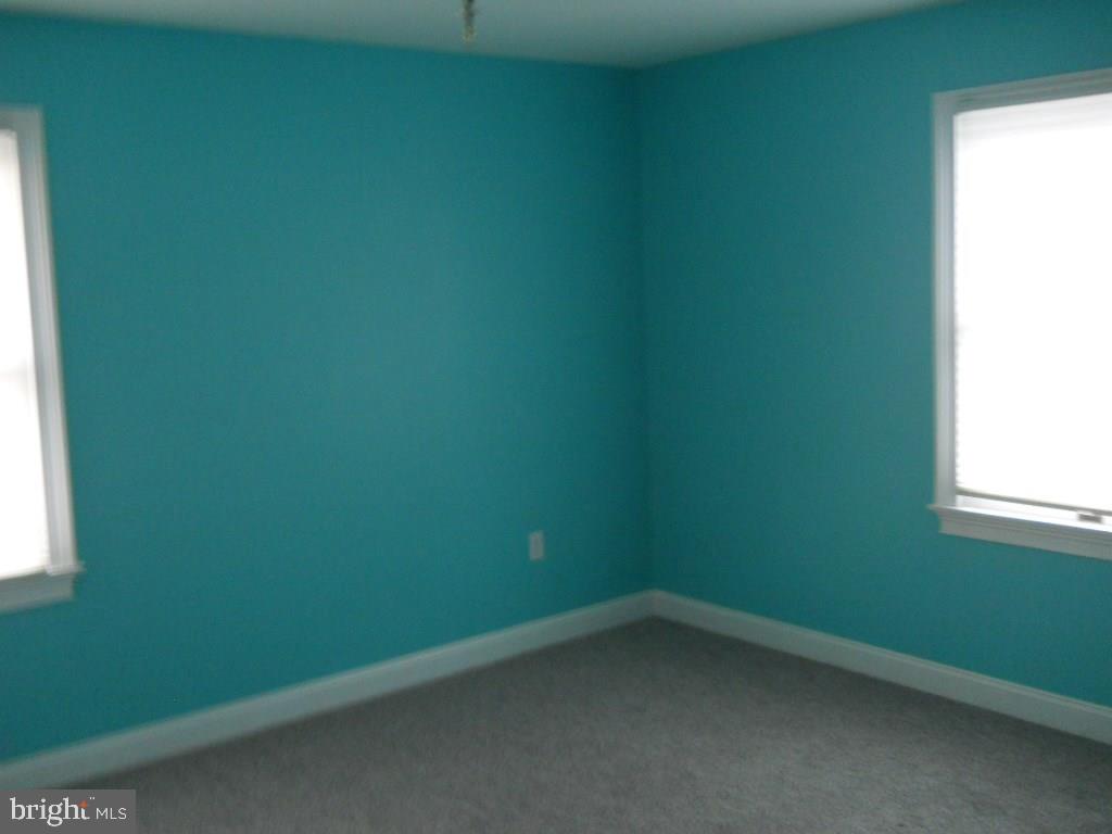 209 Yeoman Road Manahawkin, NJ 08050 - Photo 12 of 14 Gallery Image 12
