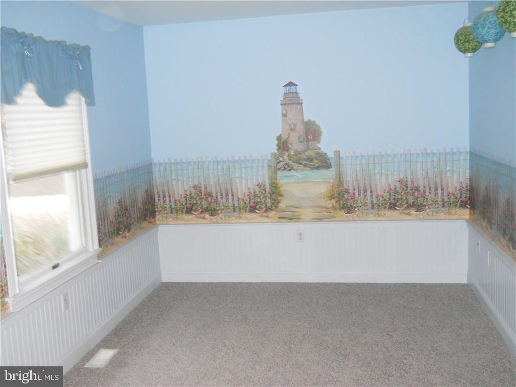 209 Yeoman Road Manahawkin, NJ 08050 - Photo 7 of 14 Gallery Image 7