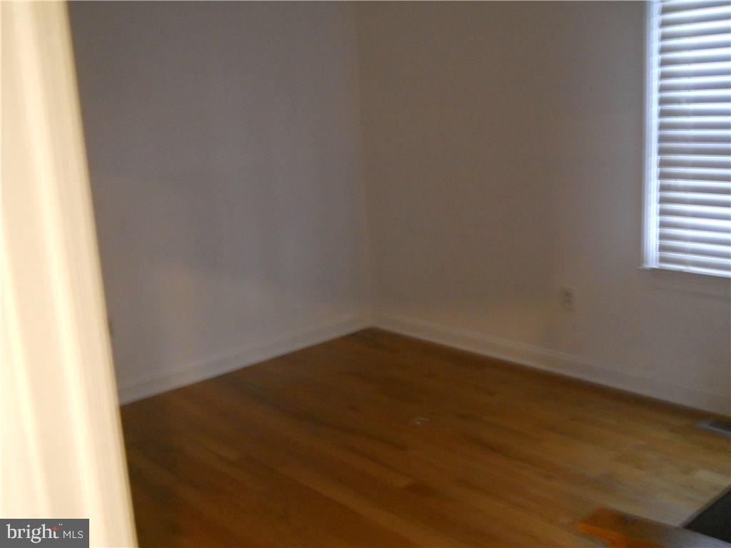 209 Yeoman Road Manahawkin, NJ 08050 - Photo 10 of 14 Gallery Image 10