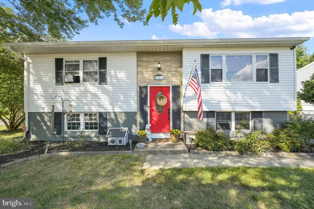 $320,000 | 456 Ronald Lane, Smyrna, DE 19977