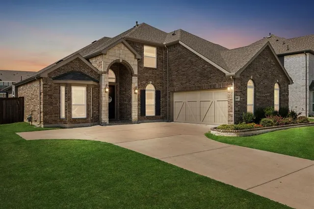 $689,900 | 4409 Canadian River Drive, Celina, TX 75078