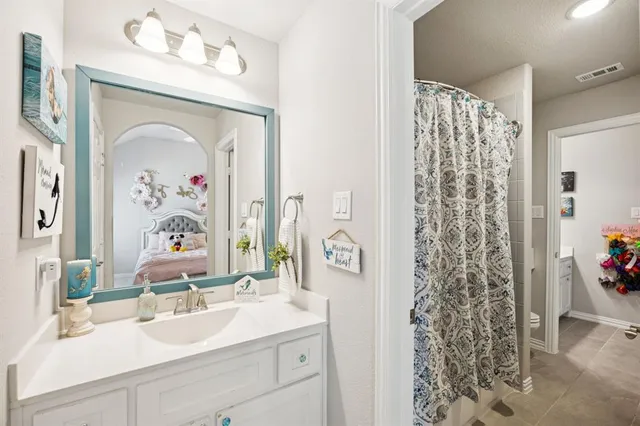 $689,900 | 4409 Canadian River Drive, Celina, TX 75078