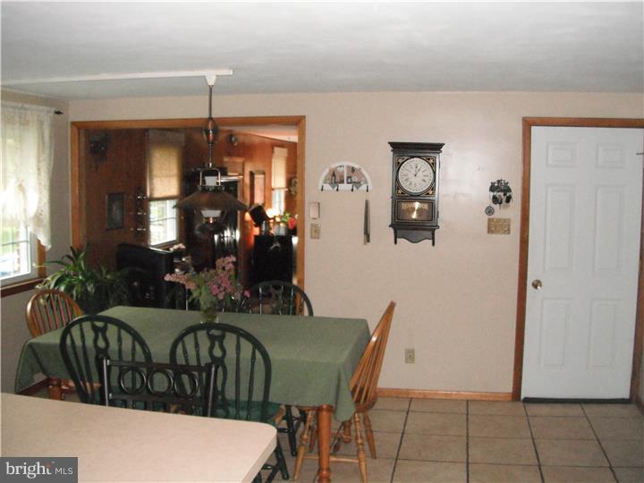 324 California Road Quakertown, PA 18951 - Photo 13 of 23 Dining Room