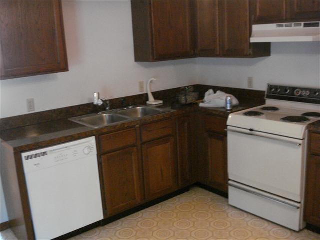 3895 Ramblehurst Road Columbus, OH 43221 - Photo 4 of 11 Gallery Image 4