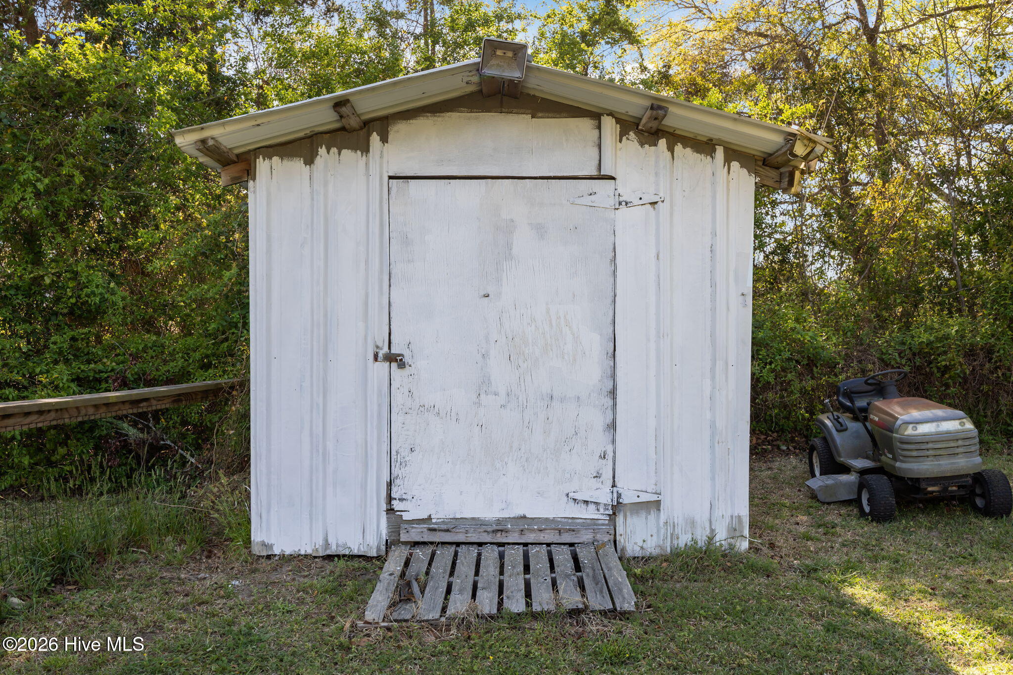 2298 Tulls Creek Road Moyock, NC 27958 - Photo 31 of 38 16-web-or-mls-ext-7