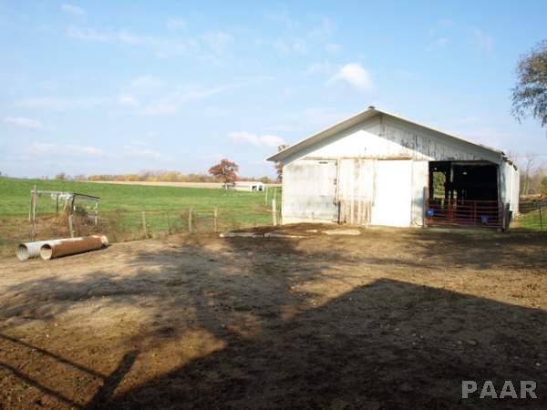 7327 Sparrow Road Hopedale, IL 61747 - Photo 22 of 30