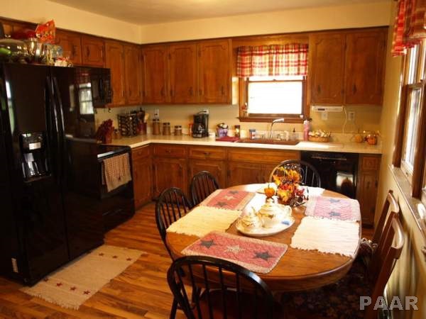 7327 Sparrow Road Hopedale, IL 61747 - Photo 3 of 30