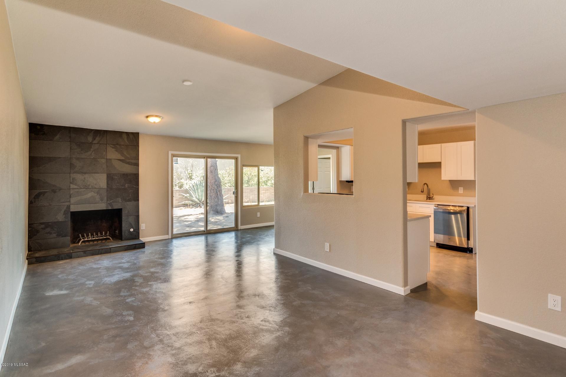 3751 West Rudolf Drive Tucson, AZ 85741 - Photo 3 of 22 Gallery Image 3