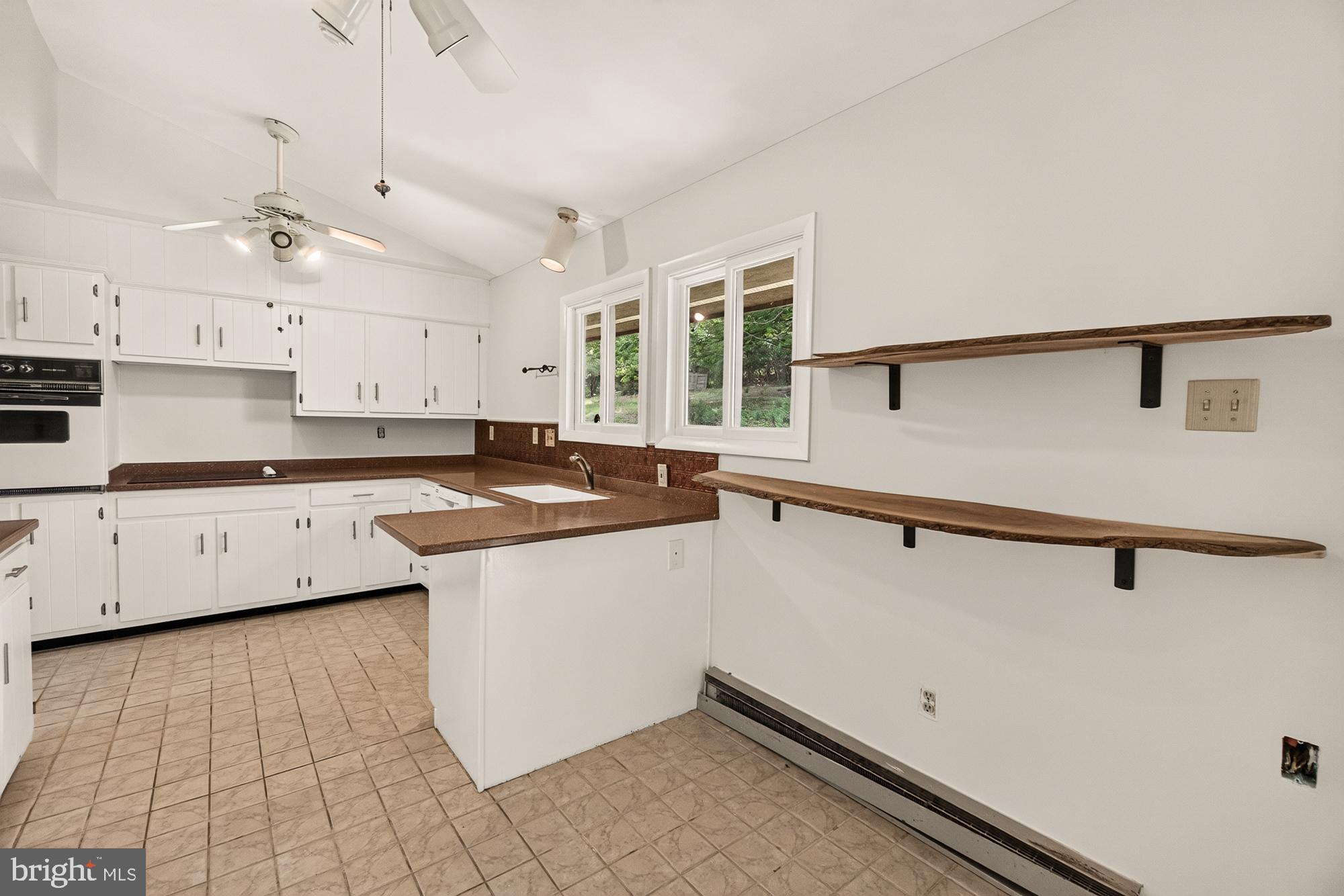 2748 Bennies Hill Road Middletown, MD 21769 - Photo 23 of 66