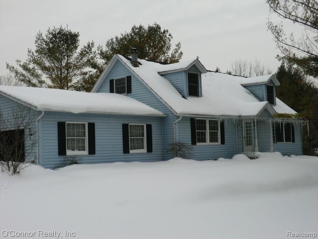 699 South Bartlett Road St. Clair, MI 48079 - Photo 1 of 14 699 S. Bartlett - front