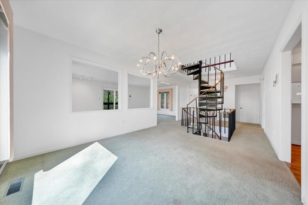 6878 Mt Chestnut Road Roanoke, VA 24018 - Photo 19 of 50 a view of entryway and hall