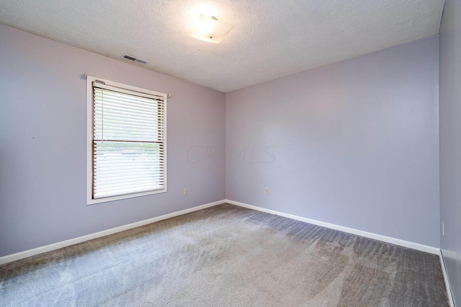 5562 Decker Road Franklin, OH 45005 - Photo 22 of 36 Guest Bedroom 2