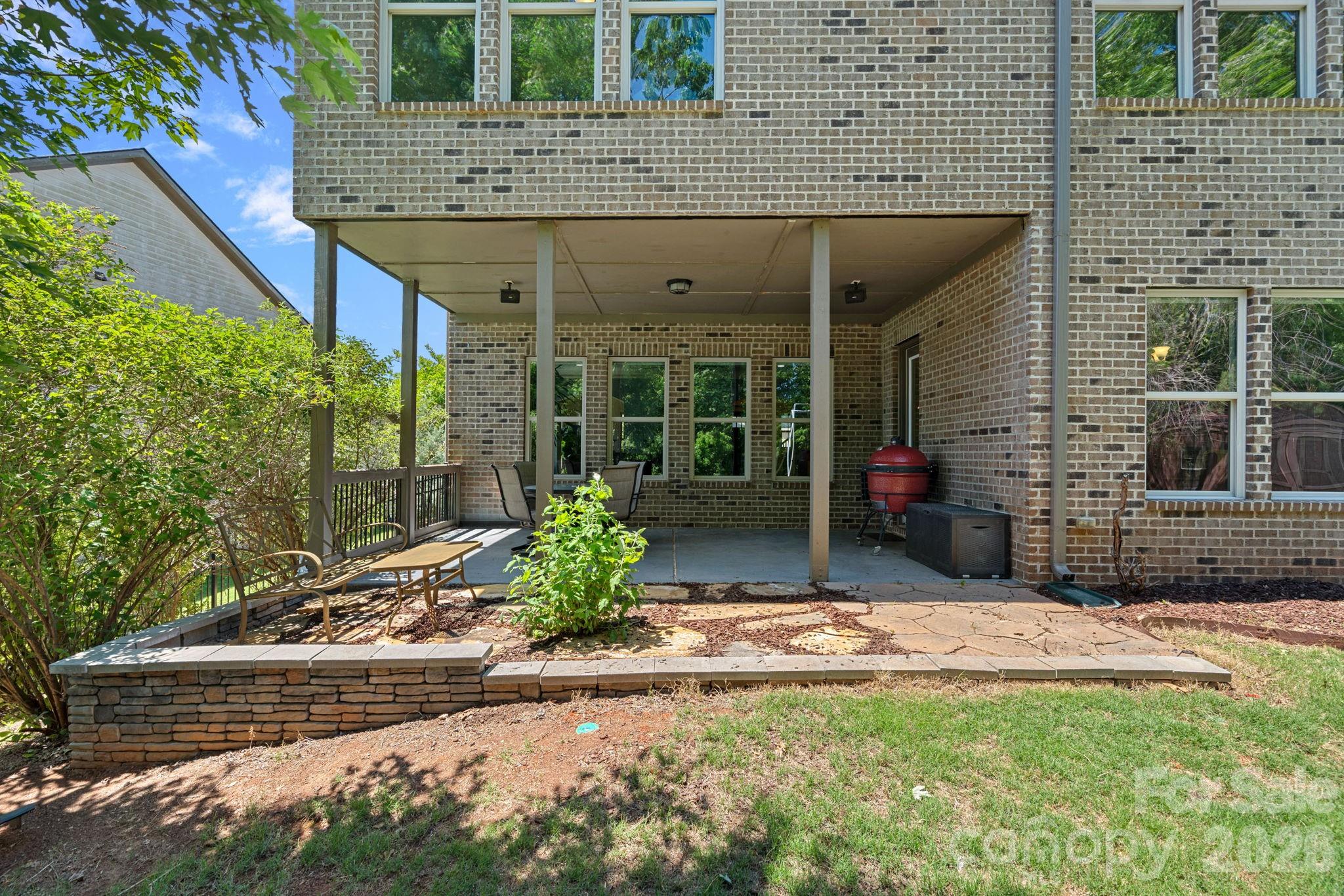 897 Tyne Drive Fort Mill, SC 29715 - Photo 30 of 46 front view of a house with a yard