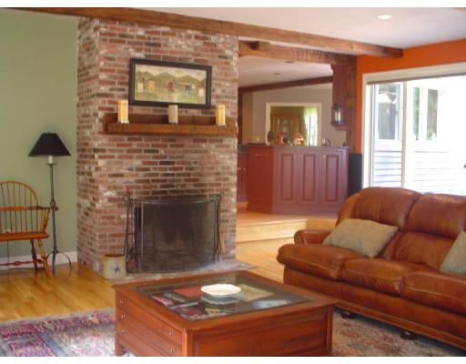 85 Townsend Farm Road Boxford, MA 01921 - Photo 7 of 29