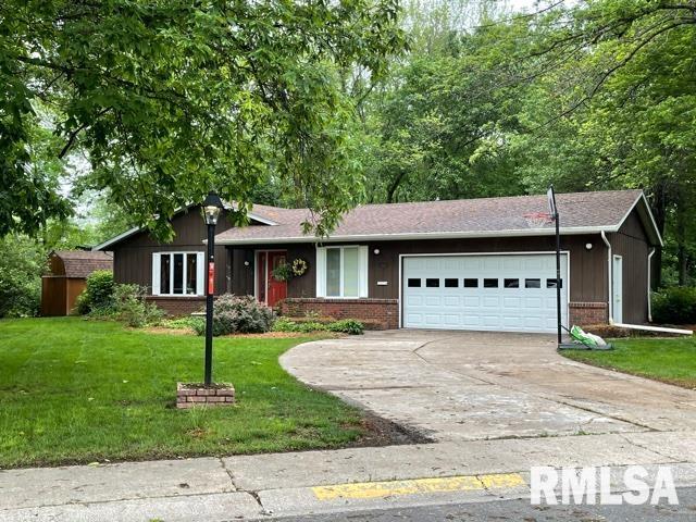 33 Indian Trail Road Macomb, IL 61455 - Photo 2 of 40 Gallery Image 2