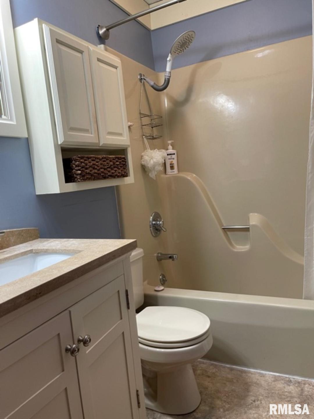 33 Indian Trail Road Macomb, IL 61455 - Photo 19 of 40 Gallery Image 19