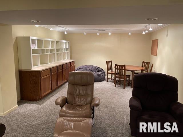 33 Indian Trail Road Macomb, IL 61455 - Photo 22 of 40 Gallery Image 22
