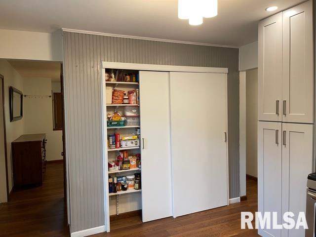 33 Indian Trail Road Macomb, IL 61455 - Photo 10 of 40 Gallery Image 10