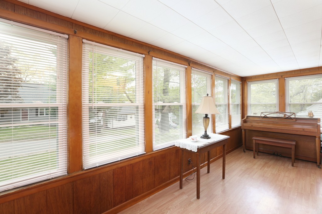 5 Albert Road Weymouth, MA 02189 - Photo 6 of 14 Gallery Image 6