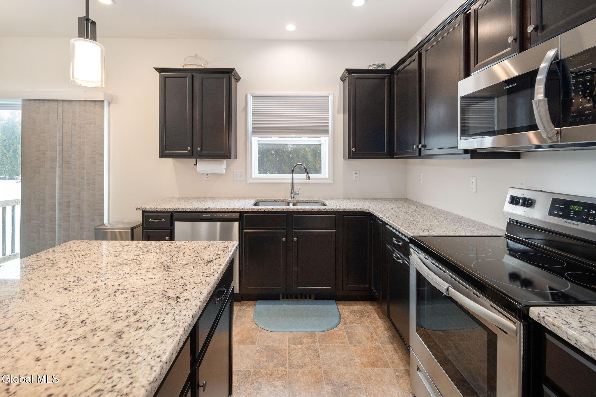 1 Cove Road Colonie, NY 12047 - Photo 14 of 41 14-1CoveRd_14