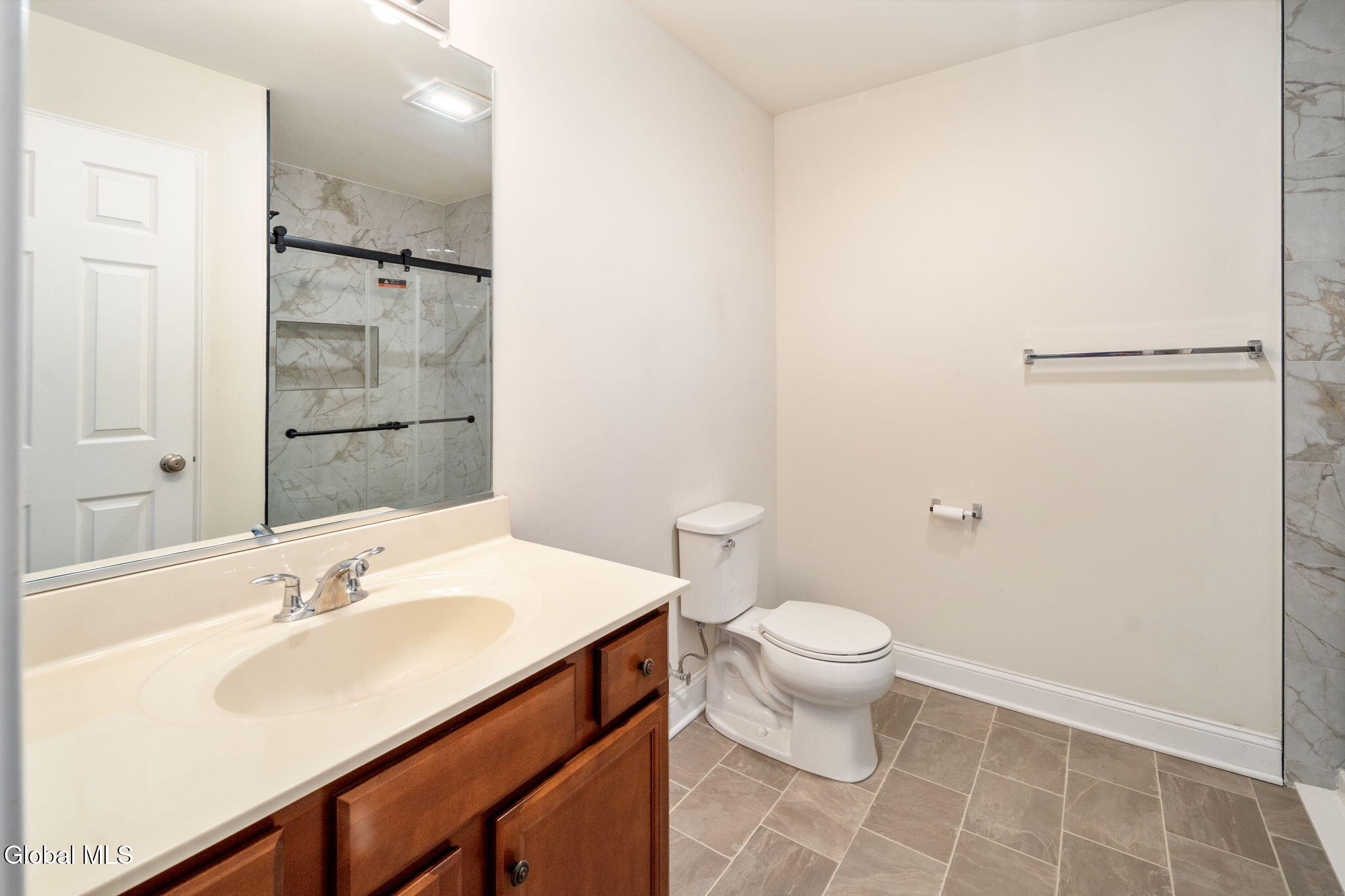 1 Cove Road Colonie, NY 12047 - Photo 23 of 41 23-1CoveRd_23