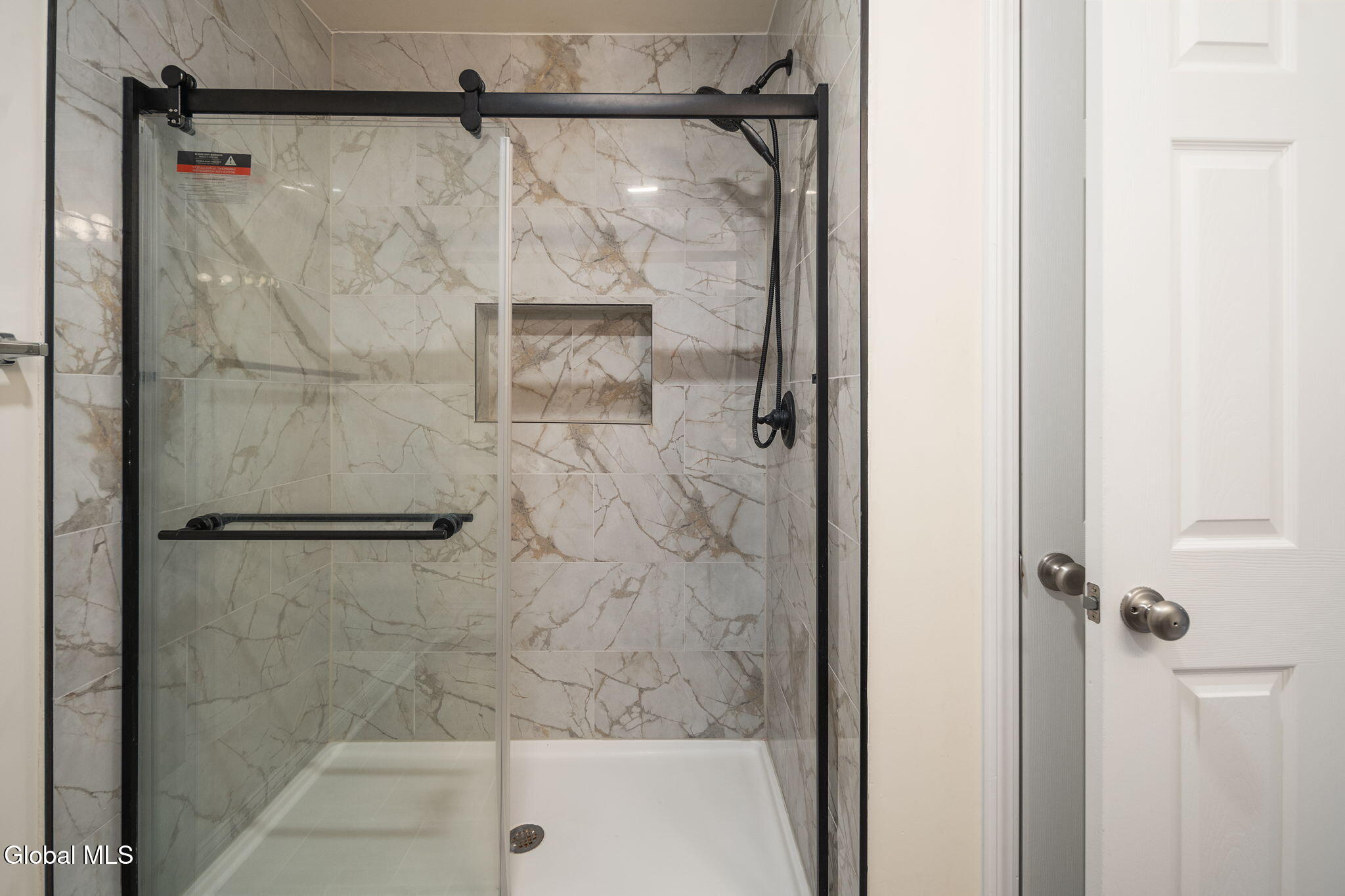 1 Cove Road Colonie, NY 12047 - Photo 24 of 41 24-1CoveRd_24