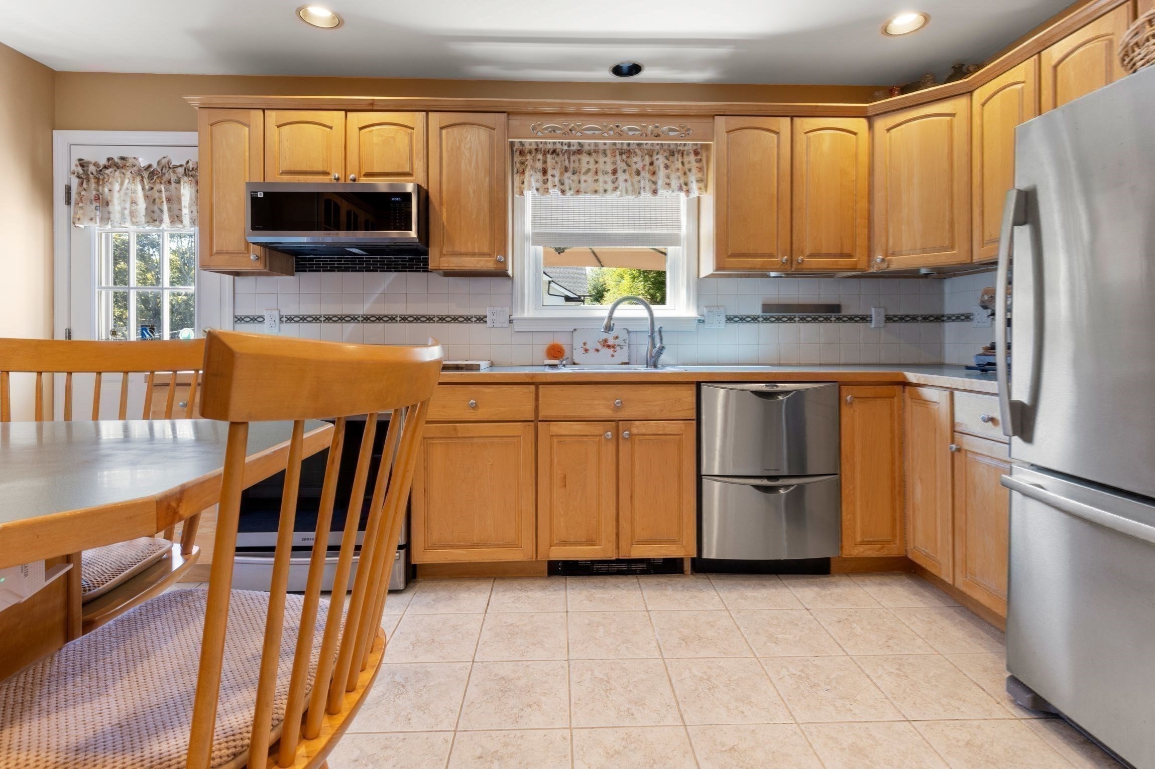 202 Spring Street Arlington, MA 02476 - Photo 23 of 41 Gallery Image 23