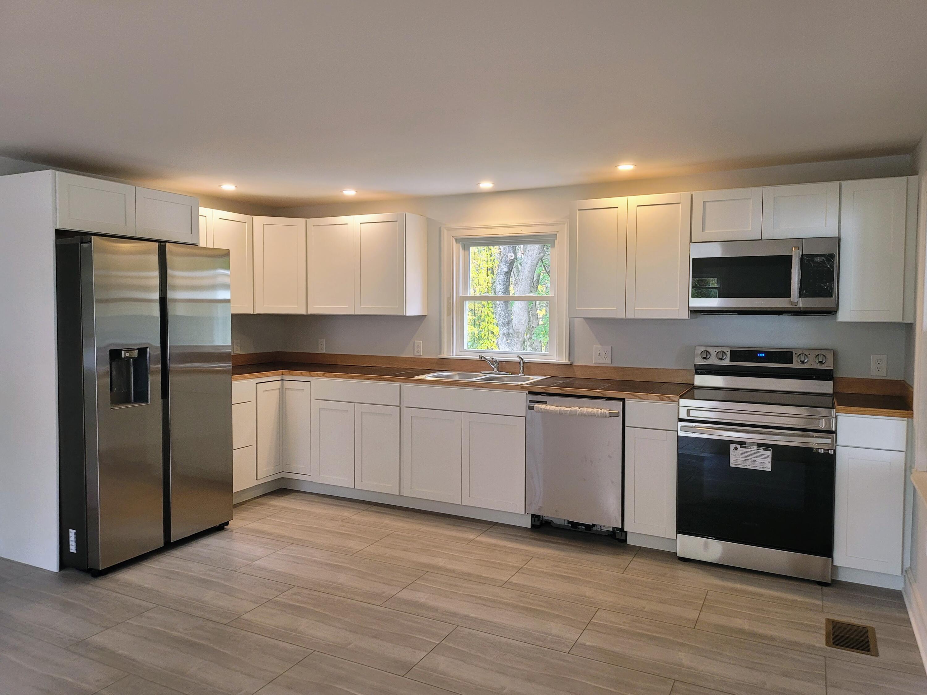 1062 Bridgton Road Westbrook, ME 04092 - Photo 5 of 28 Kitchen