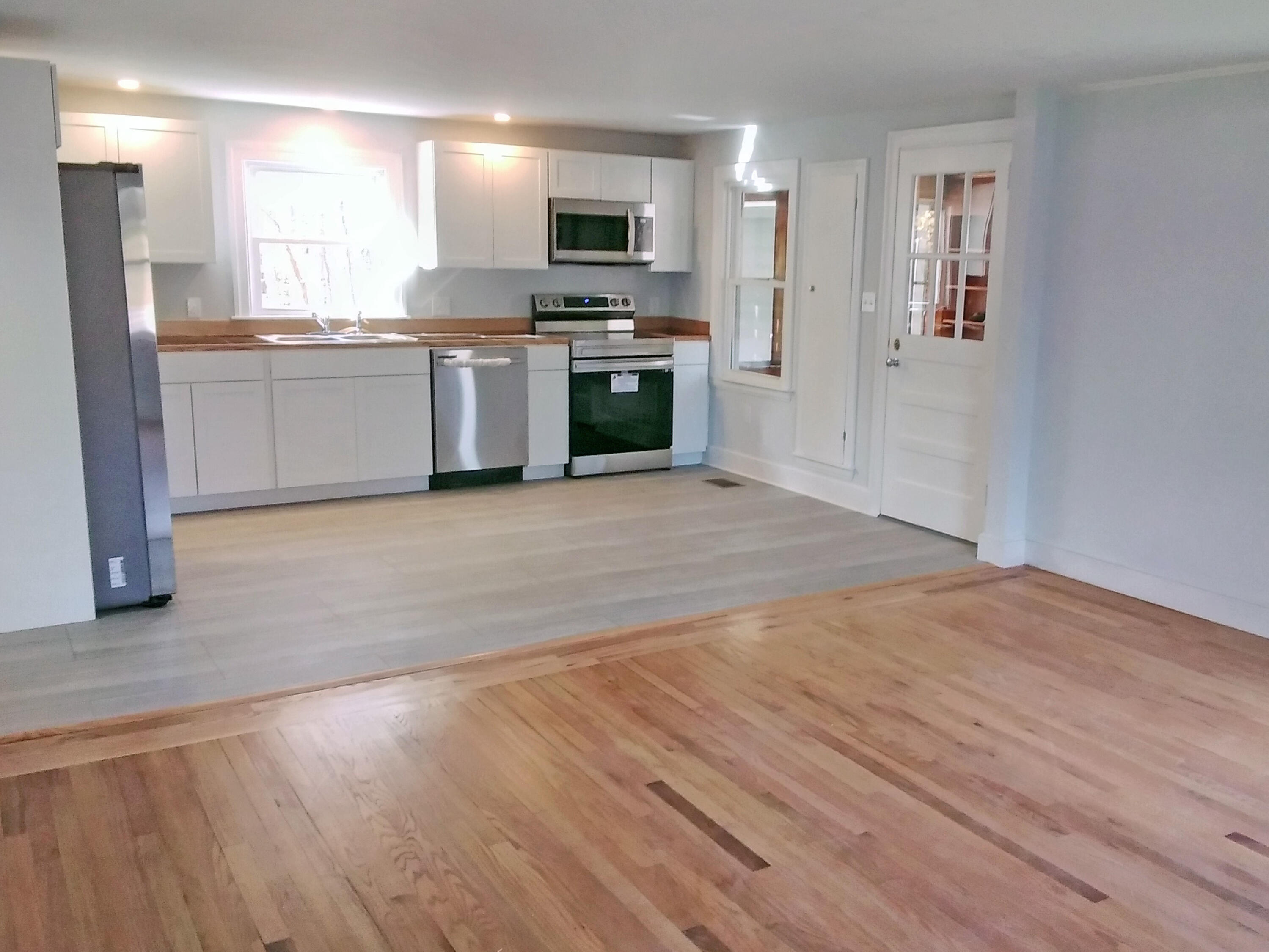 1062 Bridgton Road Westbrook, ME 04092 - Photo 7 of 28 Kitchen