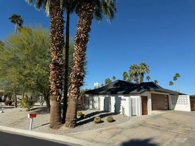 $829,000 | 43460 Old Harbour Drive, Bermuda Dunes, CA 92203