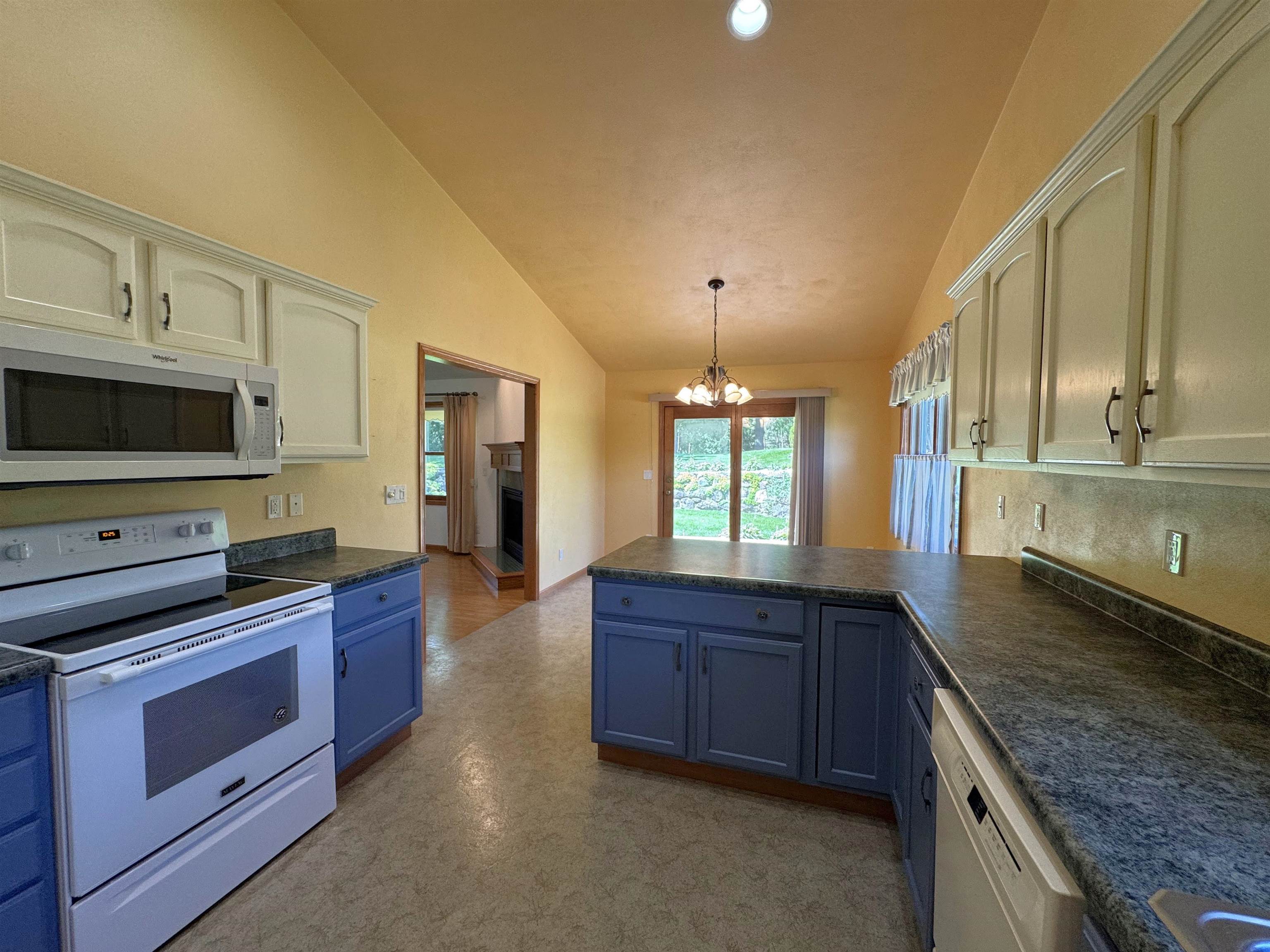 1002 2nd Street North Monroe, WI 53566 - Photo 28 of 57